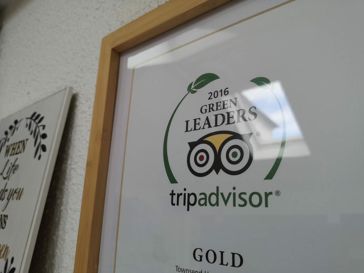 Townsend House Guest House バー エクステリア 写真