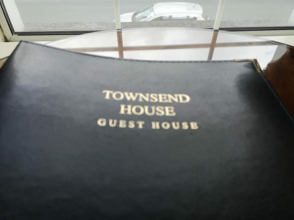 Townsend House Guest House バー エクステリア 写真