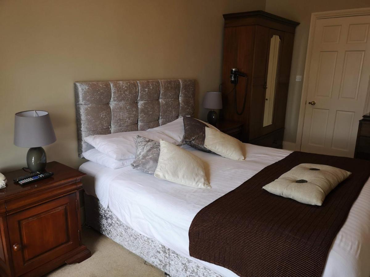 Townsend House Guest House バー エクステリア 写真