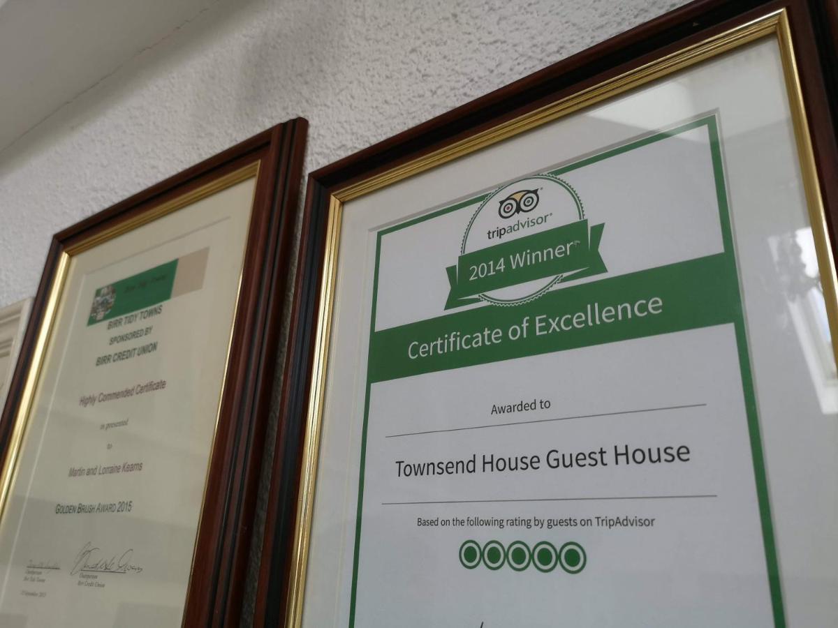 Townsend House Guest House バー エクステリア 写真